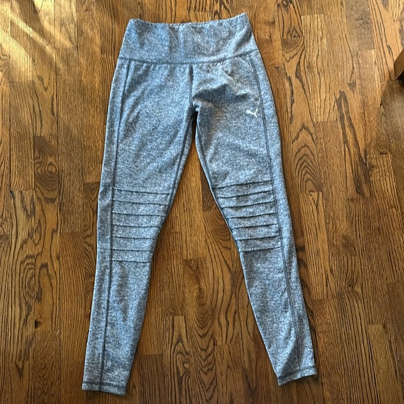 Puma Pants - PUMA Womens Grey Workout/Yoga Leggings Size M